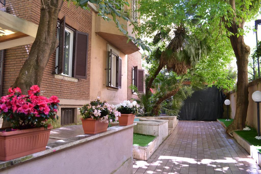 Tiburtina House Roma Exterior foto